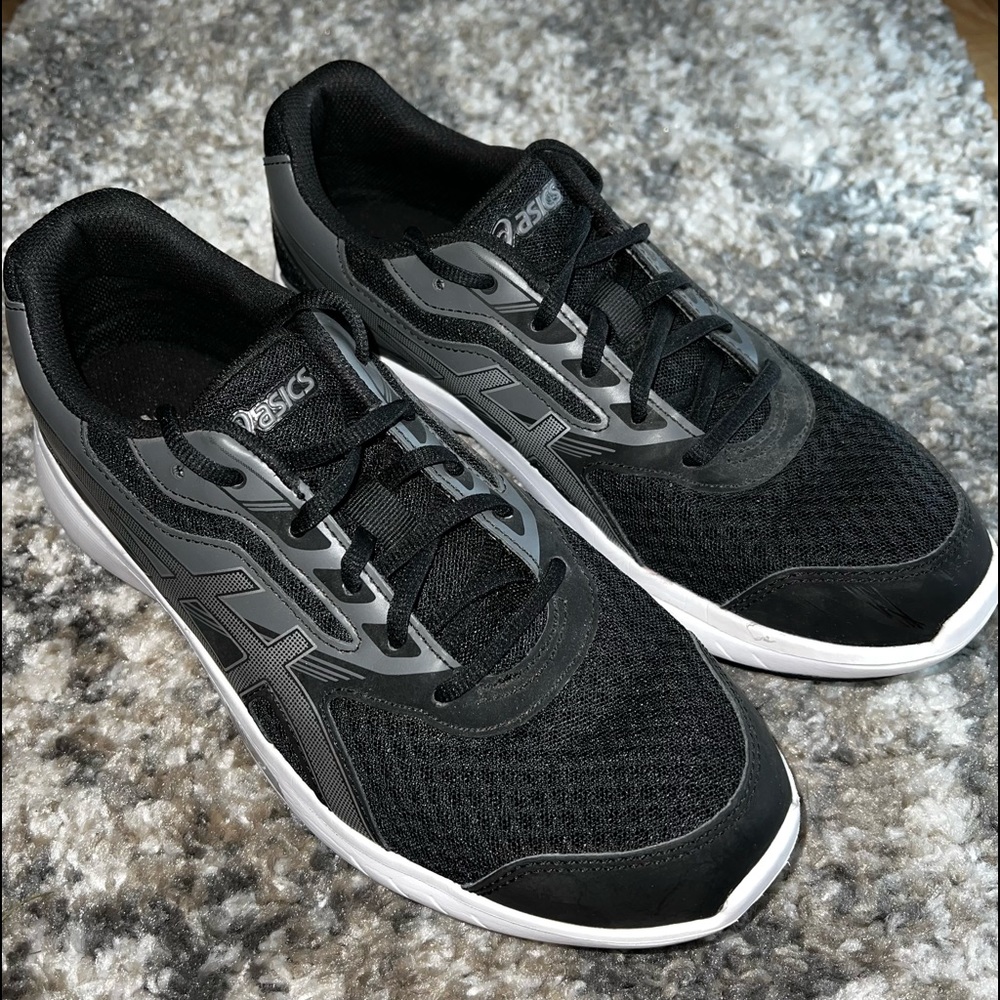 ASICS Size 8.5